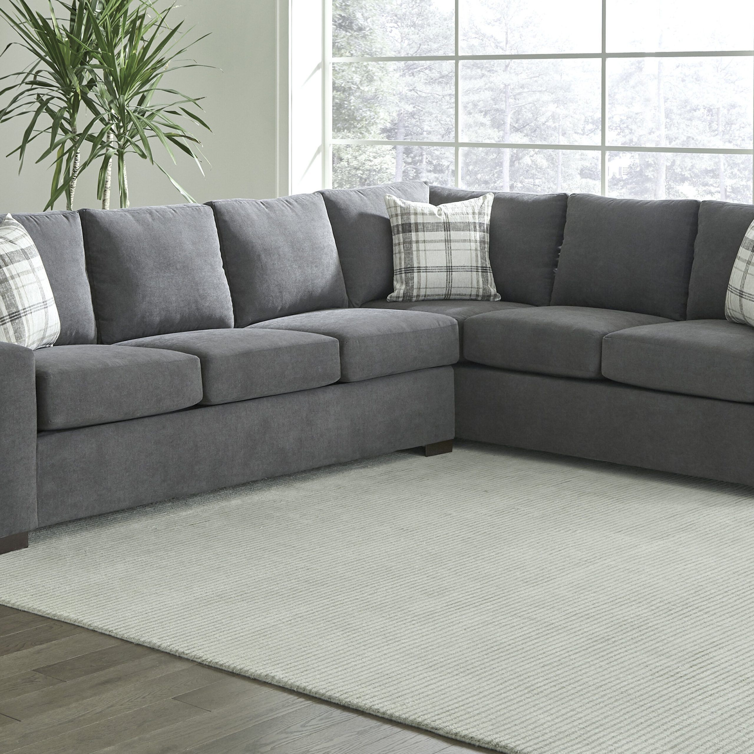 Latitude Run® Anniebell 114.5" Wide Right Hand Facing Sleeper Corner  Sectional | Wayfair In Left Or Right Facing Sleeper Sectionals (Photo 3 of 15)