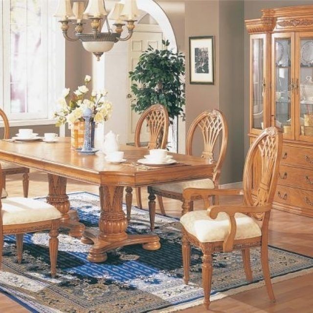 Top 25 of Light Oak Dining Tables and Chairs