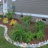 Creating the Flower Bed Border Ideas for Your Lawn (Photo 1 of 10)