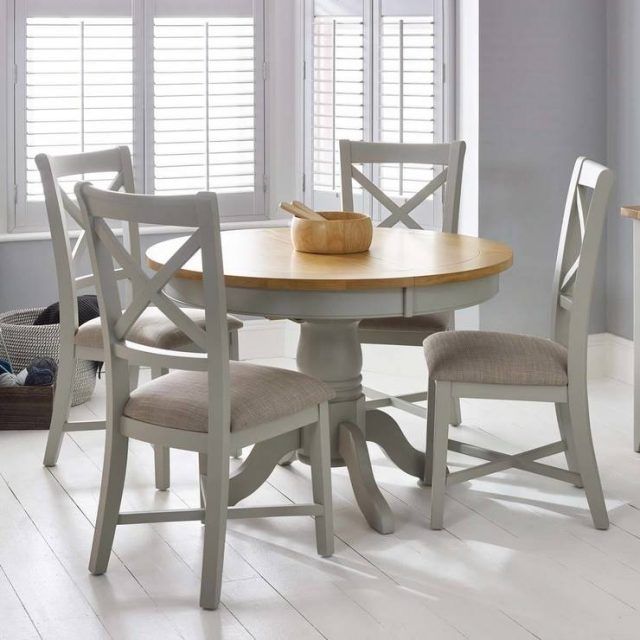 Top 25 of Round Extending Dining Tables and Chairs