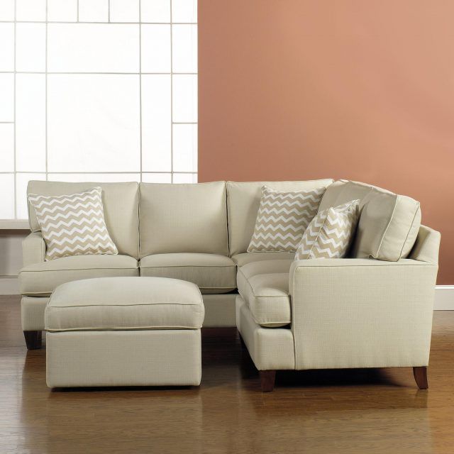 2024 Popular Modern Sectional Sofas for Small Spaces